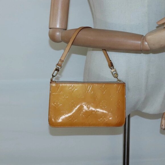 LOUIS VUITTON Vernis Lexington Accessory Pouch Beige M91010 LV Auth - Picture 1 of 15